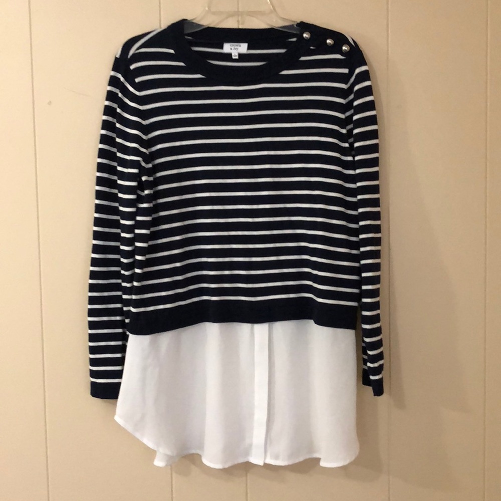 Crown & Ivy sweater